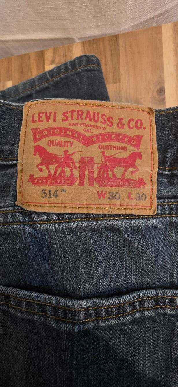 Levi's 514 Straight Leg Mens Dark Wash Denim Jeans W30 L30 - Picture 5 of 7
